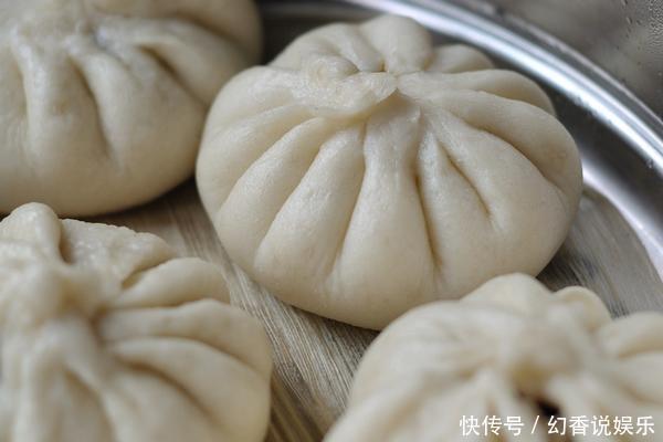 满嘴|好吃流油的鲜肉包子，入口即化，让你满嘴流油，一口气能吃五六个