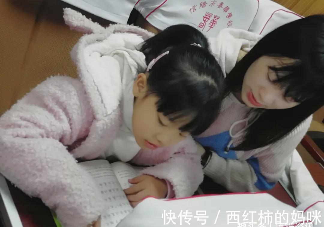 公益@信阳市春华学校志愿者活动:“我陪孩子读经典”公益读书会