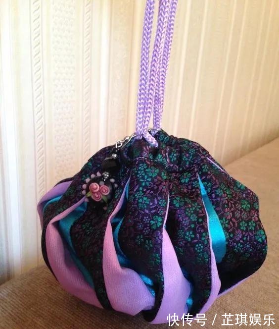 束口袋也能这么美,旧衣服就能做!旧物改造DIY手工布艺附教程