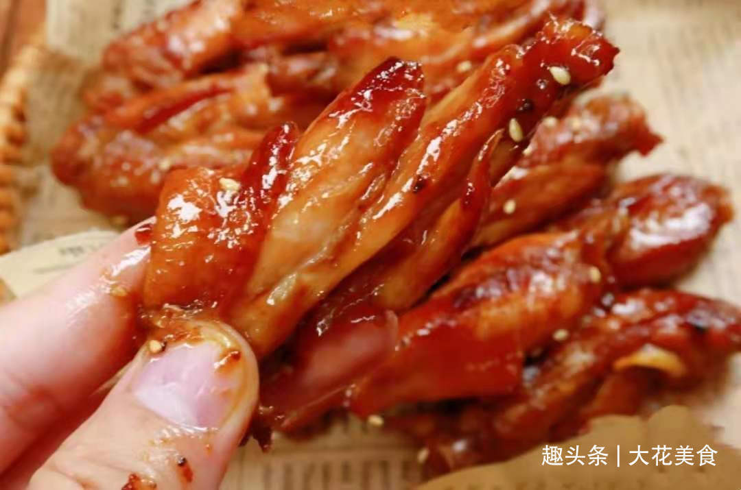 零失败快手菜外焦里嫩超快入味，好吃到舔手指的蜜汁鸡翅谁吃谁爱