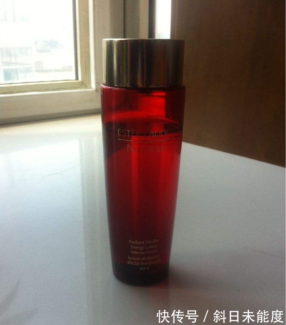 质地|这些化妆水,一用就停不下来,看看有你正在用的吗?