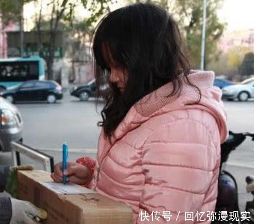 商品|为啥网上的商品1块也包运费 快递小哥告诉你原因, 很现实!