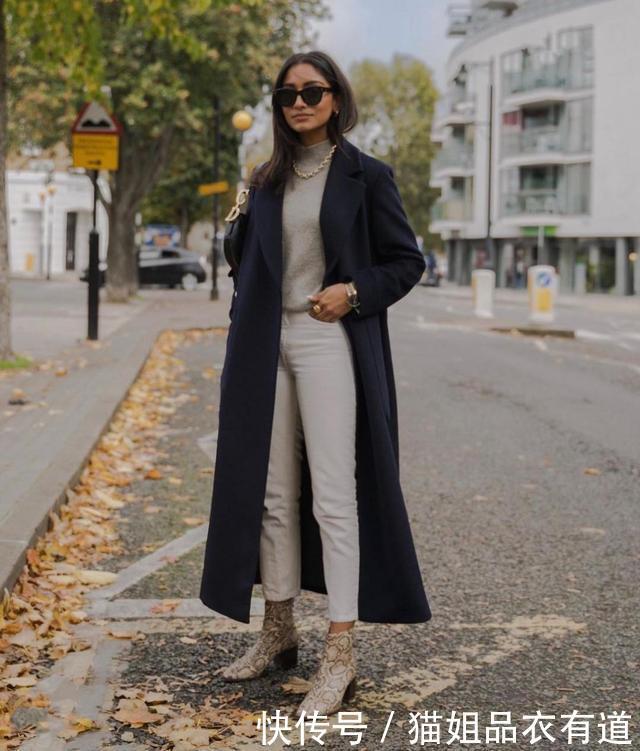 穿大衣时,该配什么鞋?掌握这些心机小细节,品味一看就低不了