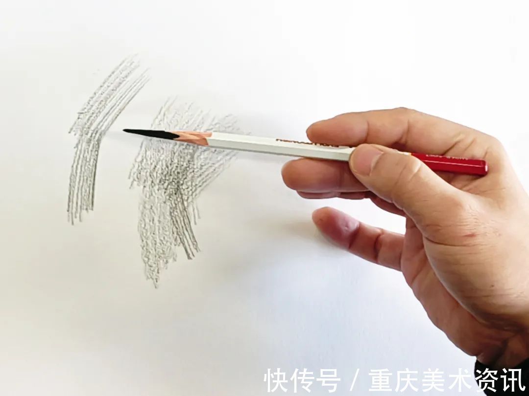 笔带&美术生初学者,素描应该用什么笔?