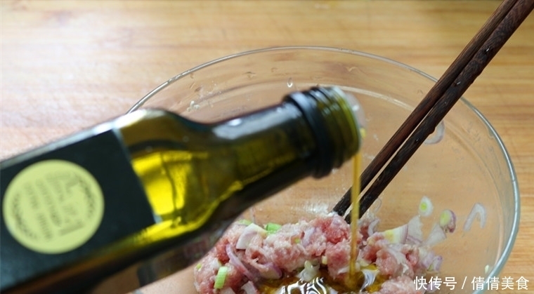 豆腐此做法,不学起来太可惜,鲜甜嫩滑很营养,吃完还想吃