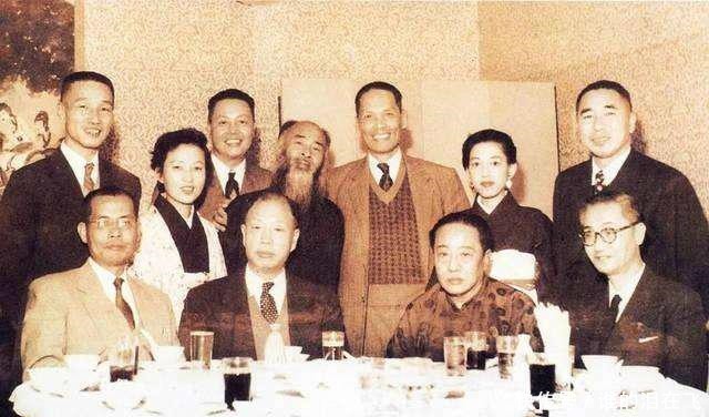 门亲事|“古有唐伯虎,今有张大千”风流画家张大千的情史