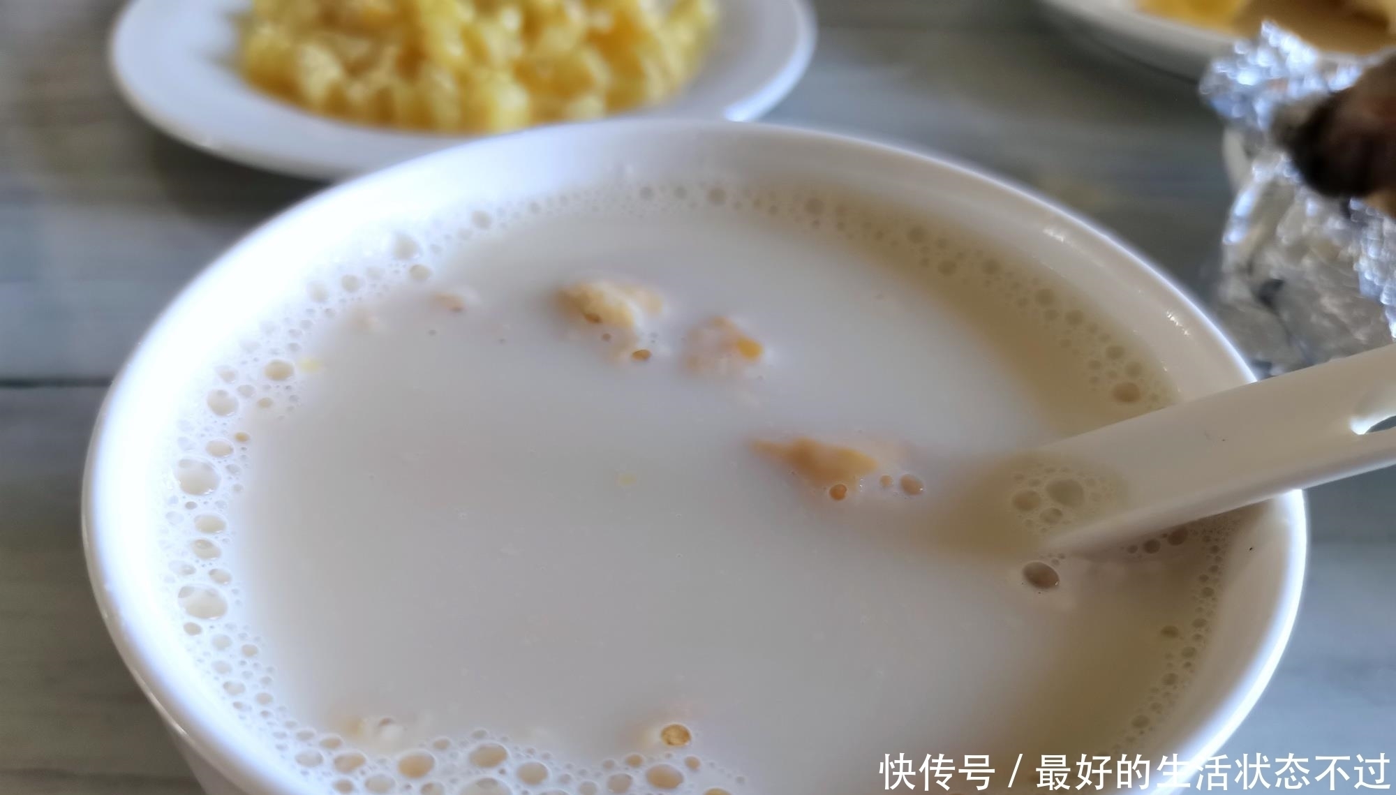 一个人|40多岁的女人早餐不凑合,一个人也要吃得像皇帝,吃满足才是王道