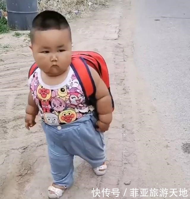 妈妈|妈妈出差将宝宝交给姥姥带,2月后妈妈去接,儿子变化太大让妈妈无法接受