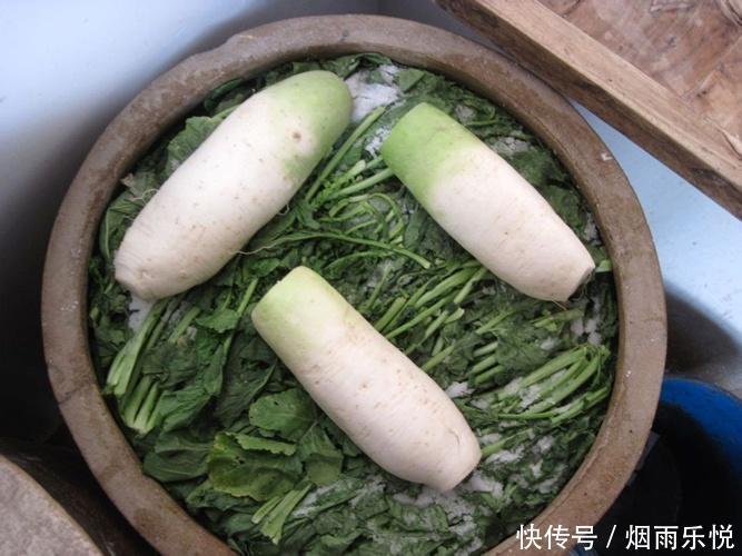  萝卜缨子常常被丢弃，殊不知这才是高级食材