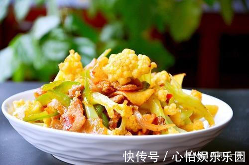 炒花菜时,只用盐水洗等于吃虫卵,大厨教你1招,虫卵自动跑光