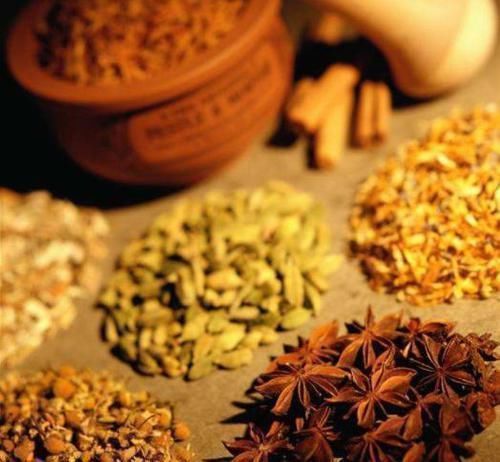 异味|被子睡久“有异味”学会这方法,不洗不晒也能去味杀菌