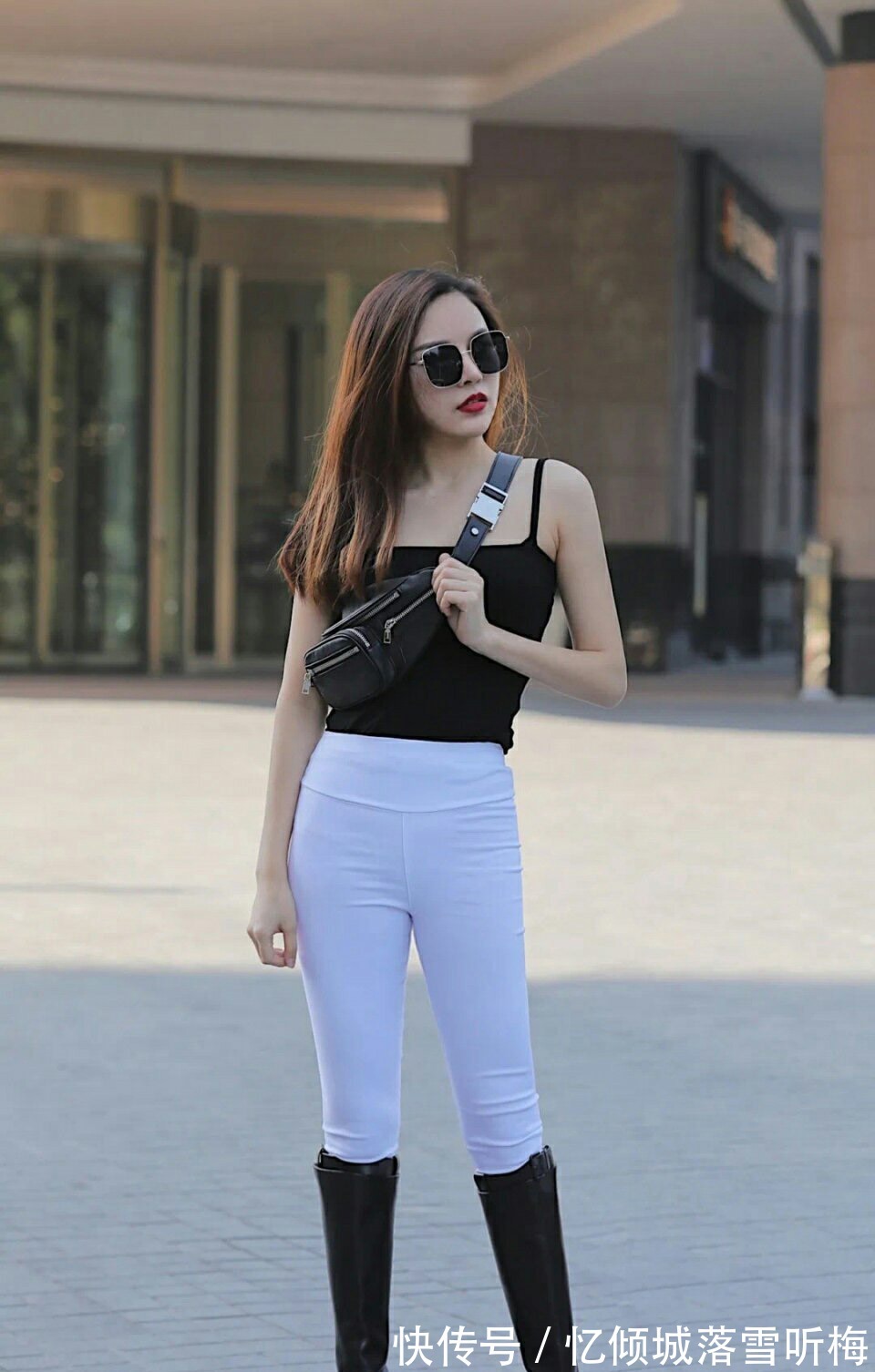 个性|简单个性又帅气,这样穿搭你也能展现出自信出众的美