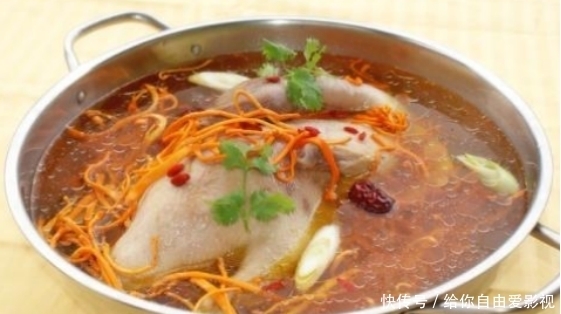 功能|一道营养丰富具有养生功能的火锅,虫草花养生火锅,十全大补汤!