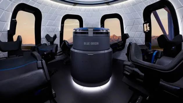 ?贝索斯蓝色起源首次商业太空旅行或将于4月初 “发车”