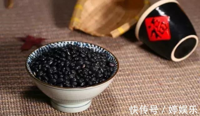 血脂|三种习惯致高血脂,四种食物降血脂,五种习惯克高血脂