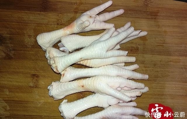 鸡爪这样烧真好吃,学好可以开店了!