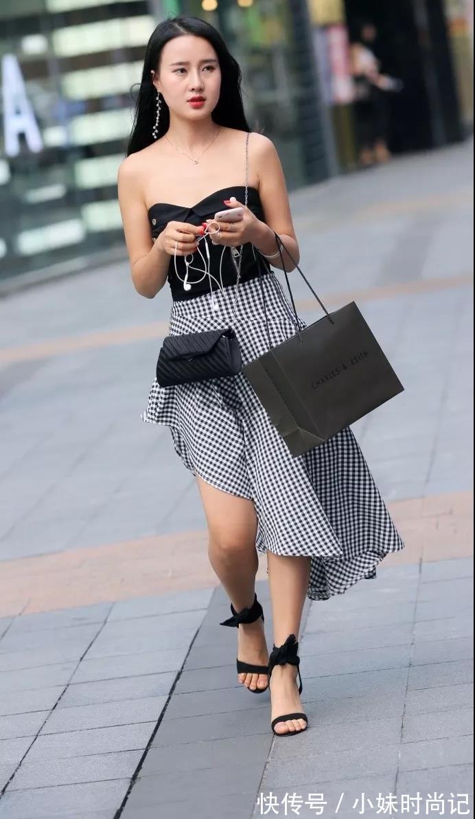 时尚女 街拍路人,造型独特的大胆穿搭参考,让你秒变时尚女魔头