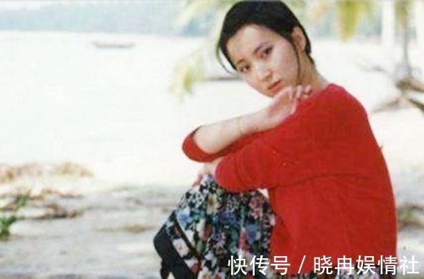 林黛玉#07年“林妹妹”陈晓旭葬礼:死前对父亲说了五个字,邓婕悲伤欲绝