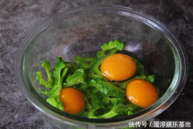 夏季|鸡蛋和它是绝配,夏季吃降火又解暑,美容又养颜,成本不到5块钱