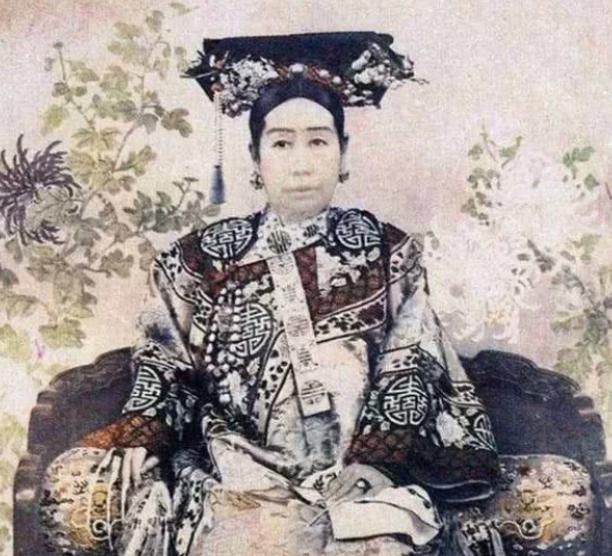 令人|慈禧太后从不喝水，那她平时喝什么？说出来令人无比羡慕