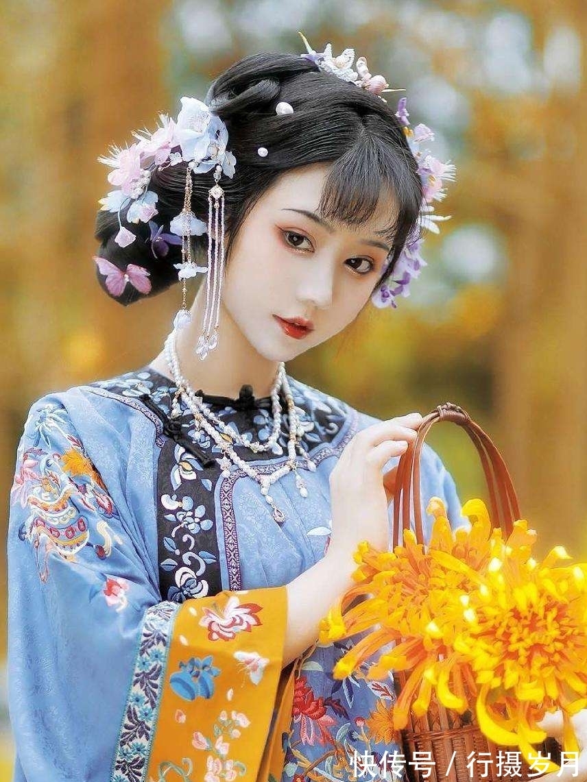 灯火阑珊处@回眸灯火阑珊处,谁也不是谁的谁