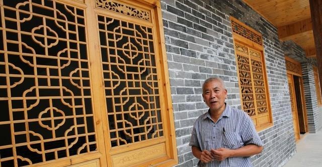 恢复|六旬男子花150万盖起仿古建筑,恢复清代三品官祖先的老院子
