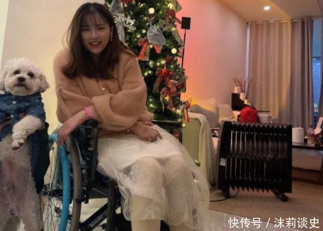失败者|4年前,27岁海归女硕士,因一场车祸成高位截瘫,如今成时尚博主