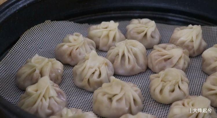 洋葱最好吃做法,花2年研究,一次做4个,比吃肉还解馋