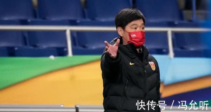 国足|输球15分钟李霄鹏道歉!面对镜头说出18个字,这才是招他的原因