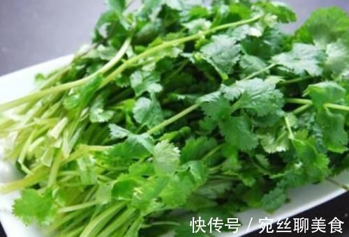 小知识|天然“感冒药”终于找到了,用它煮水喝,止咳化痰效果好!