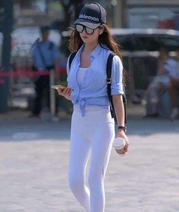 包臀裤|打底裤穿搭这样好迷人，减龄效果相当不错，效果满满