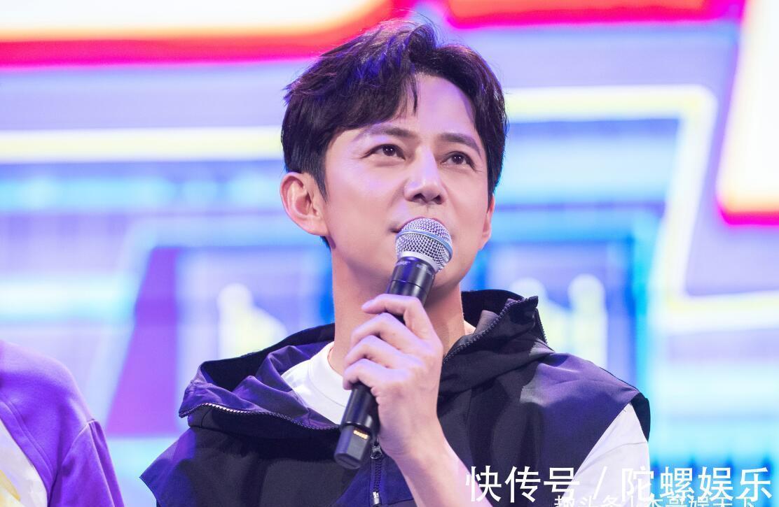 飞行嘉宾|《夏日少年派》为什么难成爆款？沈腾一语道破玄机