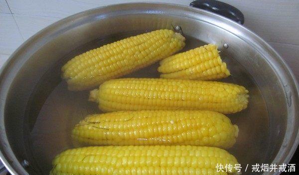 水煮玉米|水煮“玉米”,用热水还是凉水我一直煮错,难怪玉米又老又硬!