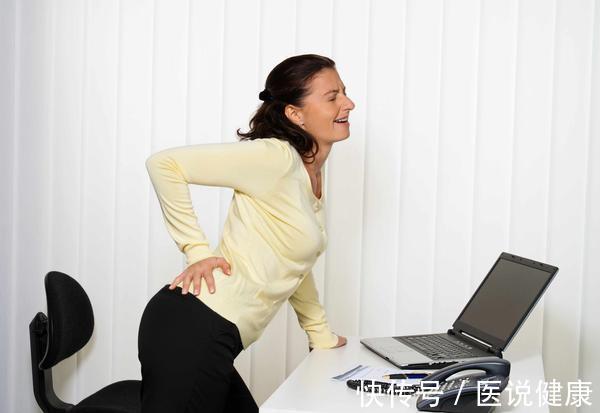 腰背肌|这4种人,容易被腰椎间盘突出纠缠,掌握这5个方法,或能缓解
