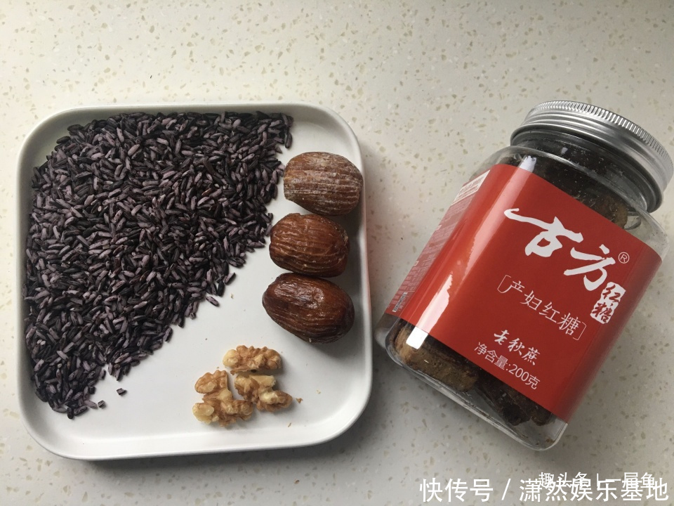 早上|天冷了,女人要常喝此粥,清甜香滑又浓稠,早上喝一碗胜过敷面