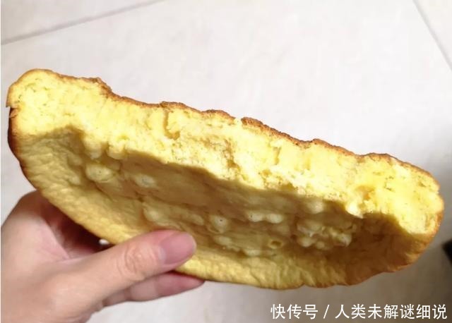 你别瞎捣鼓面粉了!照这个方子做的电饭锅蛋糕,才能称霸朋友圈