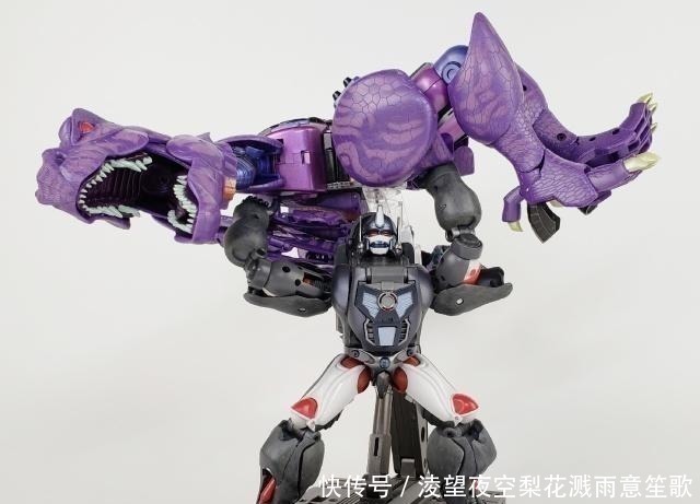 动画|超还原的霸王龙威震天玩具,但是要卖1700实在太贵了!