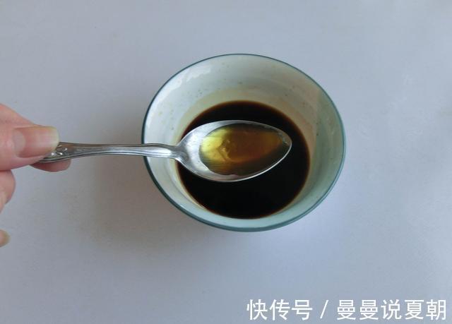 黄眼睛带鱼和黑眼睛带鱼，同样是带鱼，老渔民告诉你，到底差在哪