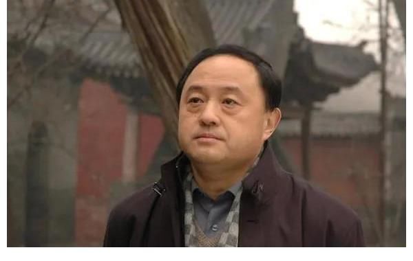 李光轩$最真实的盗墓电视剧，由一部小说改编，可惜小说找不到了！