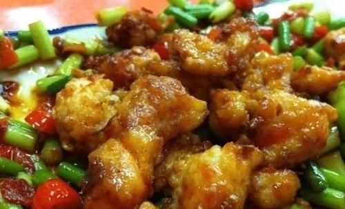 炒猪肉、牛肉时，聪明人从不用“淀粉”腌制，牢记1步，又嫩又入味