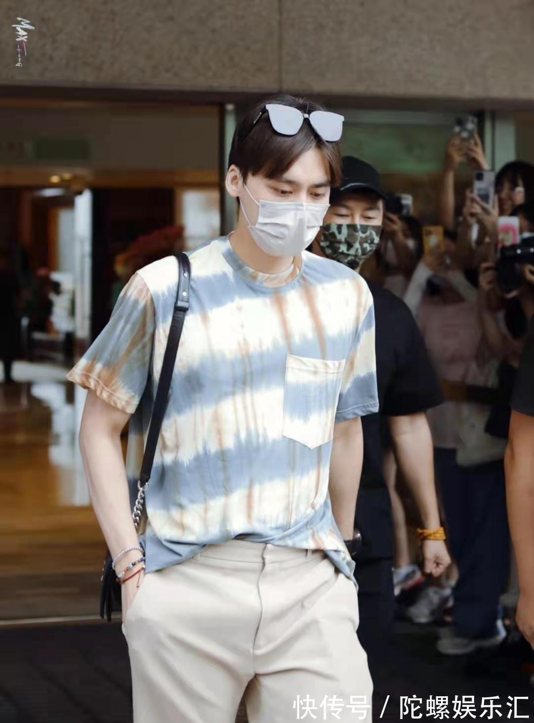 電視劇|李易峰綜藝路透，鮮少錄制綜藝成功轉型演員，看好全新綜藝嗎