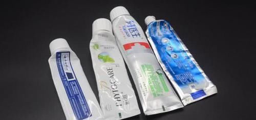 印刷|买牙膏看底部颜色条?现在知道为时不晚,快点叮嘱家人,太重要了