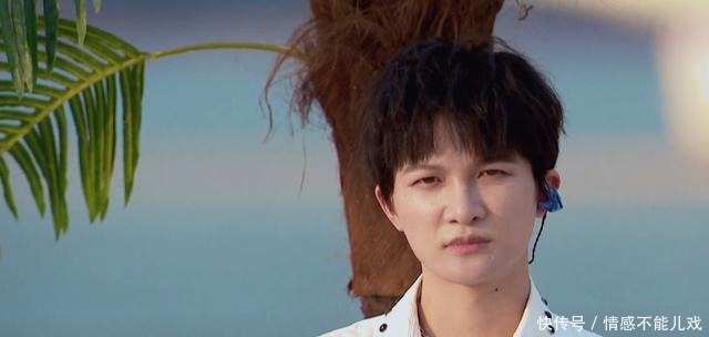 周柯宇|创造营2021刘宇排名重返第一,幽默调侃站位台子,周深扮相帅气