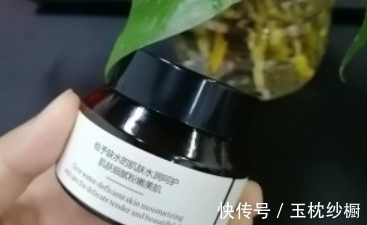 拉丝 国宝级“拉丝”面霜,一瓶不到30块,强效紧致提拉,可惜没人识货