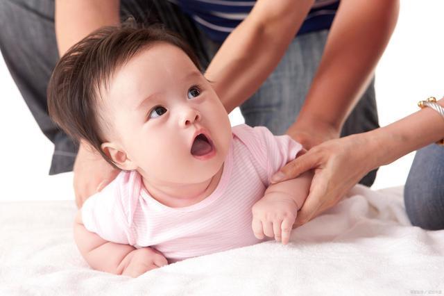 取名|爸爸为女儿取名“仁静”,看上去很文雅,可加上“姓”后闹出笑话