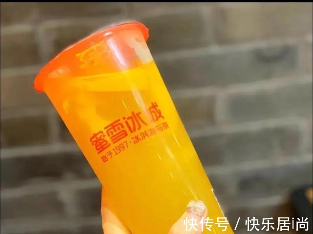 柠檬片|你爱我我爱你，蜜雪冰城甜蜜蜜（饮品测评）！