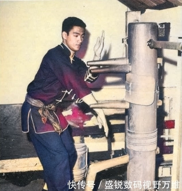 叶问|罕见彩照揭秘李小龙到底强在哪?身体每一处都是“超级武器”