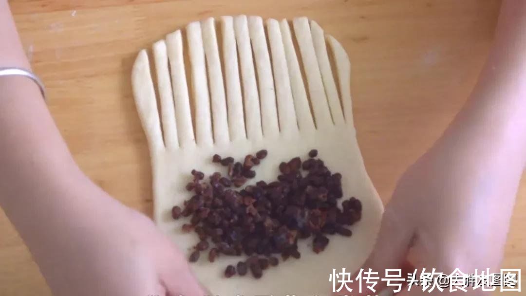 1包3味,面包也可盐可甜,拆到什么吃什么,惊喜与美味同享