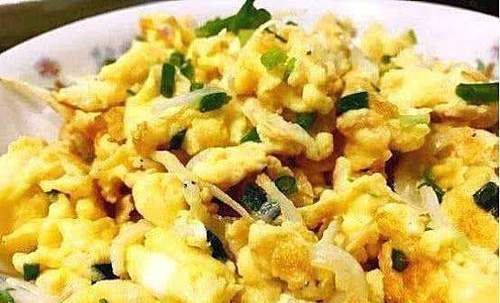 美食推荐：双椒炒猪肝，啤酒鸭，辣酱凤爪，豆腐炒鸡蛋的做法