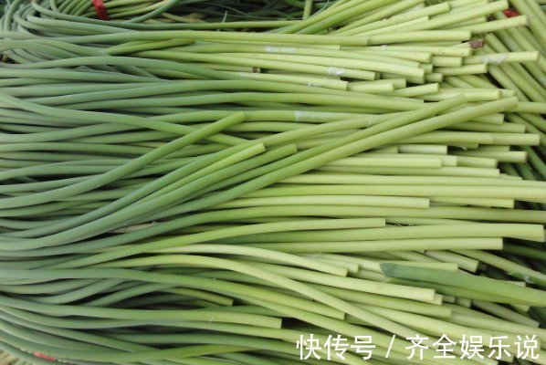入味|炒蒜薹有什么秘诀?正确炒法在这里,保证又香又脆还入味
